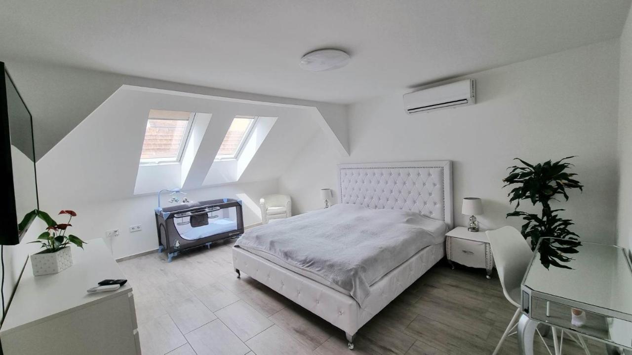 베크 Becsi Kapu Apartman 아파트 외부 사진