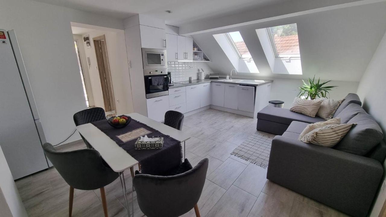 베크 Becsi Kapu Apartman 아파트 외부 사진